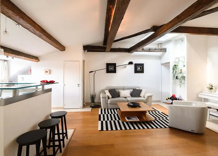 Apartment Luxury Floor 2br With Rooftop Views