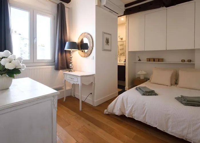 Apartman Luxury Floor 2br With Rooftop Views Párizs
