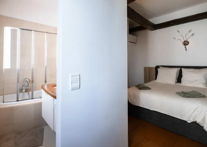 Apartman Luxury Floor 2br With Rooftop Views